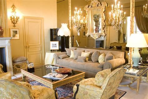 coco chanel ritz apartment.